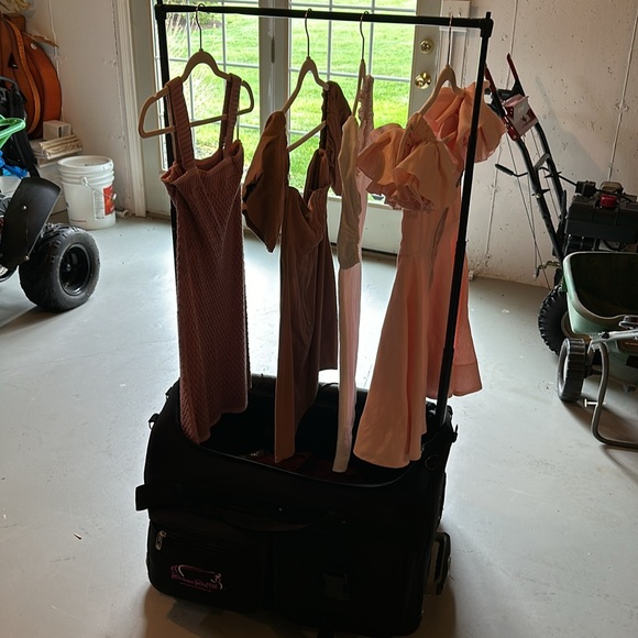 Dream Duffel - Picture 3 of 4